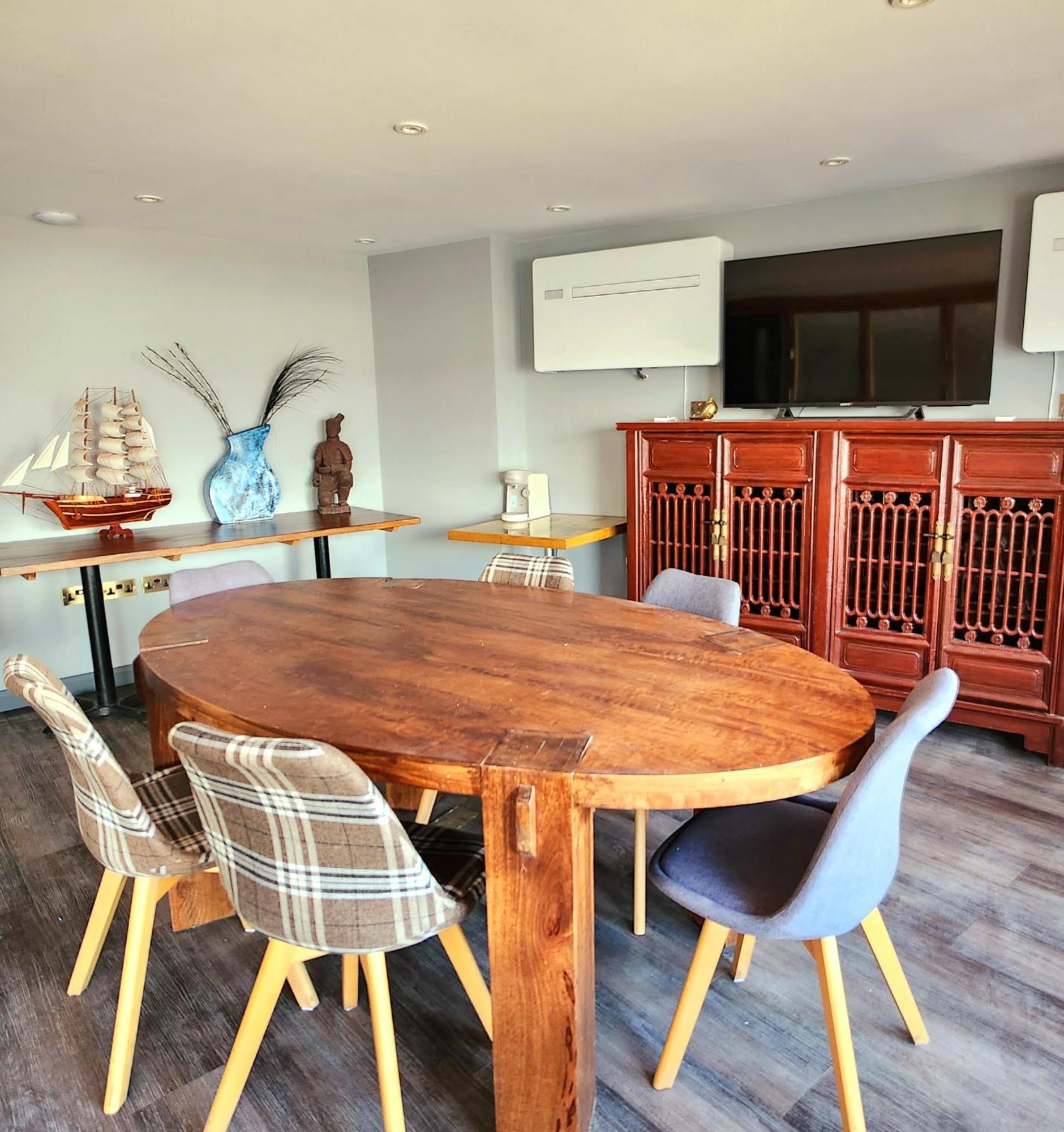 Pinnacle Suites Hotel Cowes  Exteriér fotografie