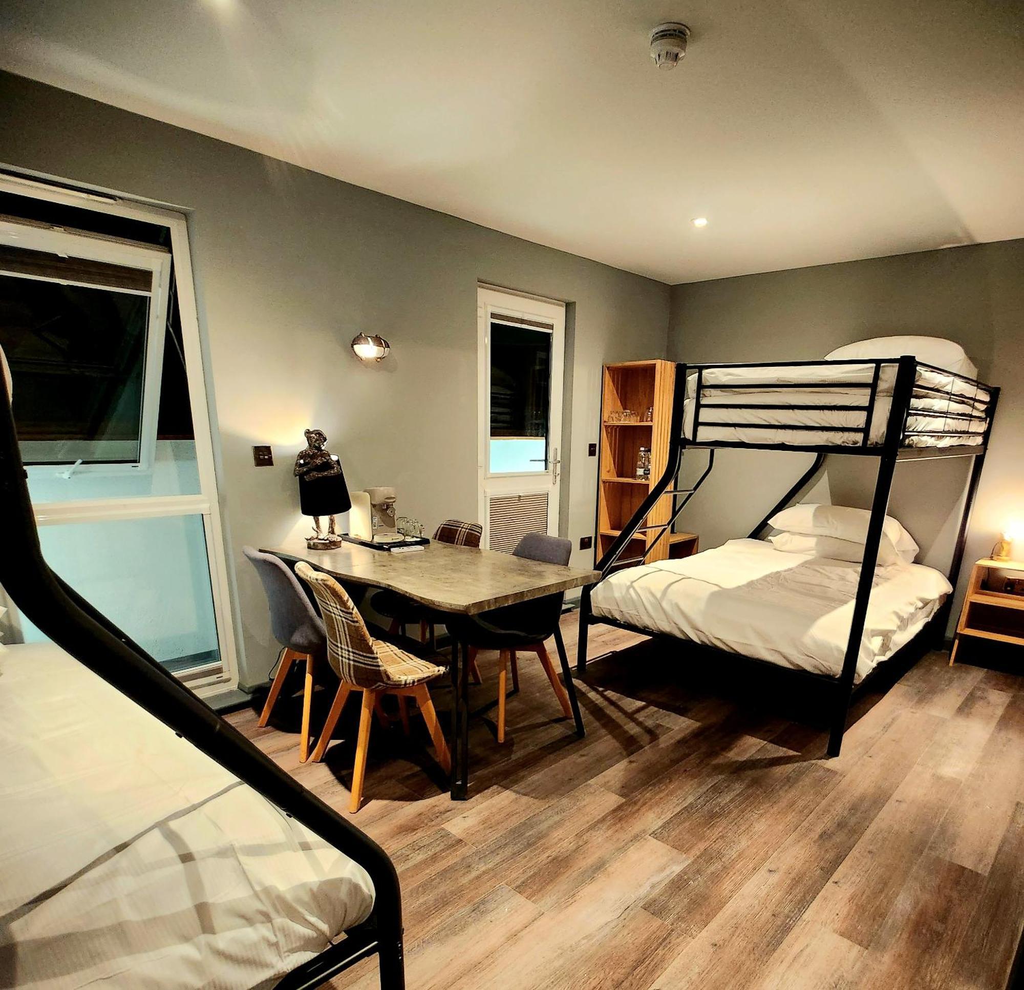 Pinnacle Suites Hotel Cowes  Exteriér fotografie